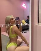 Анкета проститутки Рената - метро Беговой, возраст - 23